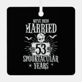 Halloween Spooktacular 53. Hochzeitstag Ornament Aus Metall (Vorderseite)
