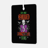 Halloween Spooktacular 5. Hochzeitstag Ornament Aus Metall (Vorderseite links)