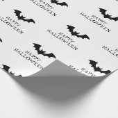 Halloween Spooky Black and White Bats Muster Geschenkpapier (Ecke)