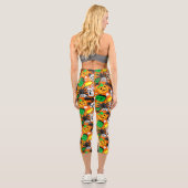 Halloween Spooky Candies Party Capri Leggings (Rückseite)