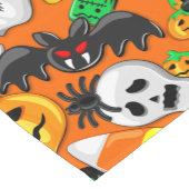 Halloween Spooky Candies Party Kurzer Tischläufer (Ecke)