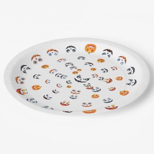 Halloween Spooky Face Pattern Pappteller (Schrägansicht)