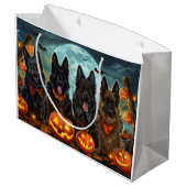 Halloween Spooky Große Geschenktüte (Rückseite Schrägansicht)