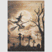 Halloween Spooky Hexe, die über einen Vollmond fli Seidenpapier (Vorderseite)