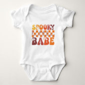Halloween Spooky Little Babe Retro Groovy Funny Baby Strampler (Vorderseite)
