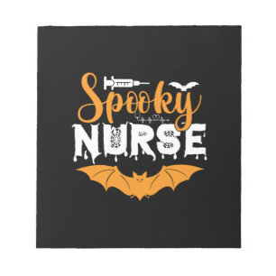 Halloween Spooky Nurse Birthday Notizblock