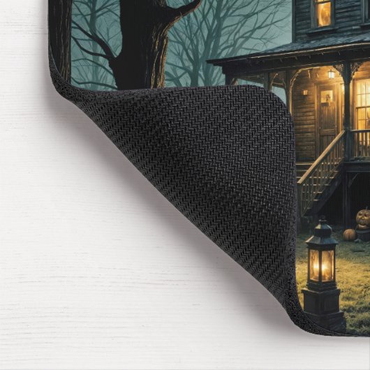 Halloween Spuk Haus mit Jack-o-Laternen Mousepad (Ecke)