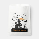 Halloween Spuk Haus nimmt eine Bonbons-Tasche Geschenktütchen (Vorderseite)