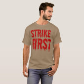 Halloween Strike First Familie T-Shirt (Vorne ganz)