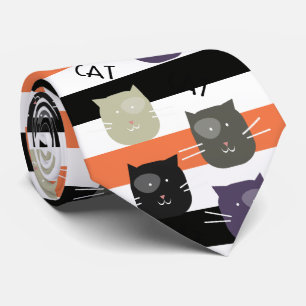 Halloween Stripe Adorable Cat mit Spot Whimsical Krawatte