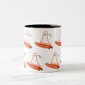 Halloween Surfer Ghost schwarz Zweifarbige Tasse (Mittel)
