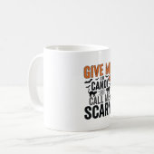 Halloween-Süßigkeiten oder nenne mich gruselig Vin Kaffeetasse (Vorderseite Links)