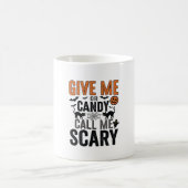 Halloween-Süßigkeiten oder nenne mich gruselig Vin Kaffeetasse (Mittel)