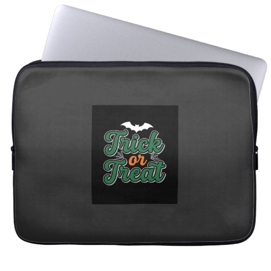 Halloween-Süßigkeiten oder Saures Fledermaus-Webde Laptopschutzhülle (Vorderseite)