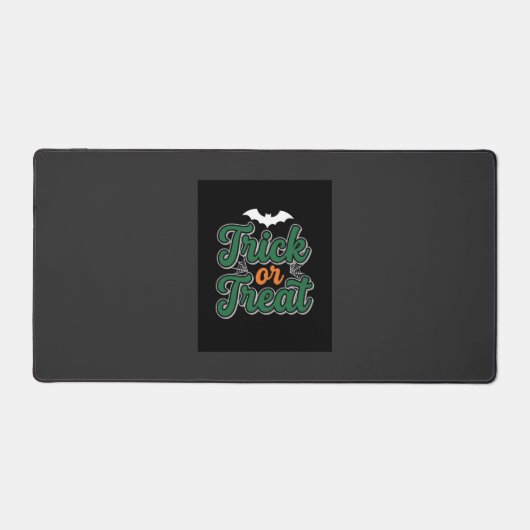 Halloween-Süßigkeiten oder Saures Fledermaus-Webde Schreibtischunterlage (Vorderseite)