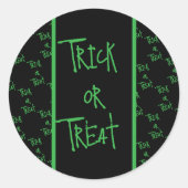 Halloween-Süßigkeiten oder Streich schwarz und grü Runder Aufkleber (Vorderseite)