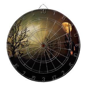 Halloween-Szene mit mystischem Schloss Dartscheibe