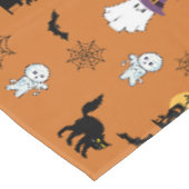 Halloween Tablecloth mit Geistern Tischdecke (Schrägansicht)
