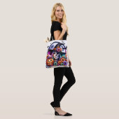 Halloween-Tasche mit Hexe und Skelett Tasche (Am Model)