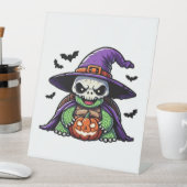 Halloween Tortoise Turtle Hexenhut Kostüm Spooky Sockelschild (In Situ)