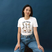 HALLOWEEN TOT INNERHALB, ABER KAFFEINIERTE SKELETO T-Shirt