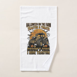 Halloween-Traktor-Shirt Lustiges Farm-Hexen-Fahren Handtuch