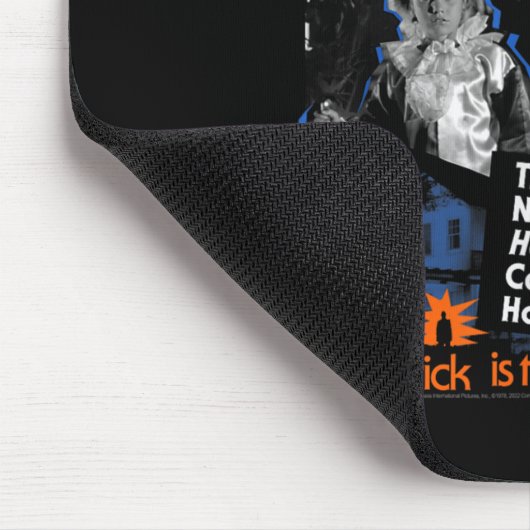 Halloween Trick ist, Live Collage Retro Hor Bleibe Mousepad (Ecke)