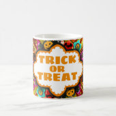 Halloween Trick oder Treat Candy und Süßigkeiten. Kaffeetasse (Mittel)