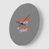 Halloween Trick oder Treat Große Wanduhr (Winkel)