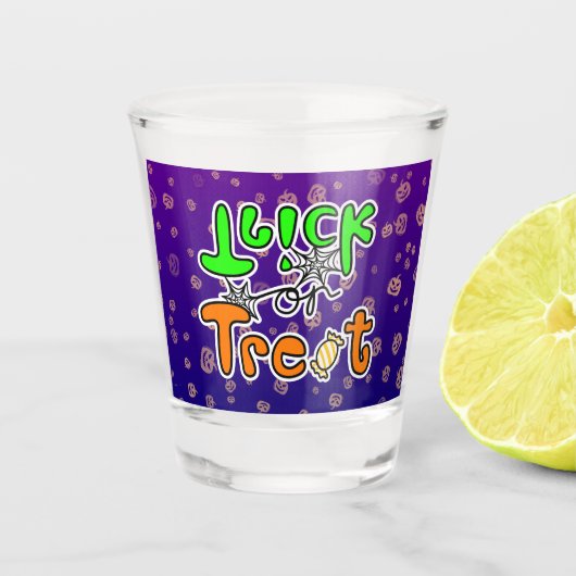 Halloween Trick oder Treat Schnapsglas (Vorderseite)