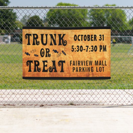 Halloween TRUNK ODER LECKEREI Black Orange Banner (Insitu)