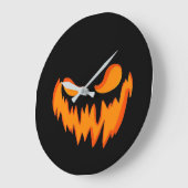 Halloween Uhr mit schrecklichem Gesicht (Winkel)