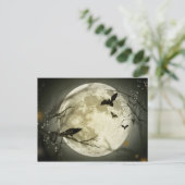 Halloween-Urlaubsgeheimnis mit Märchenmond Feiertagspostkarte (Stehend Vorderseite)