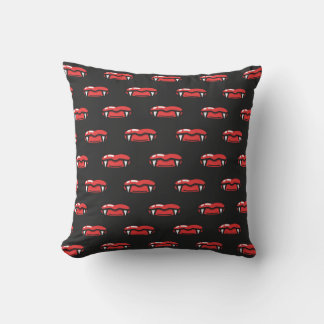 Halloween Vampire Teeth Horror Spooky Red Lips Kissen