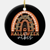 Halloween Vibes Boho Regenbogen Fall Spooky Keramik Ornament (Hinten)