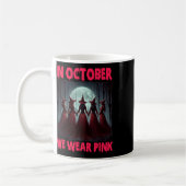 Halloween Vibes Brustkrebs Hexe im Oktober Wir Kaffeetasse (Links)