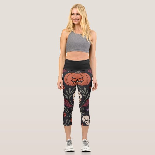 Halloween Vibes Pattern Capri Leggings (Vorderseite)