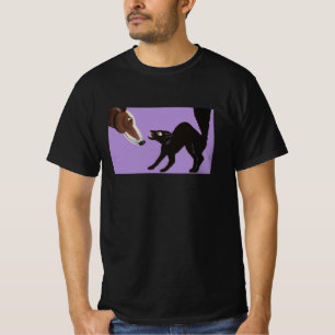 Halloween-Windhund mit wütender schwarzer Katze T-Shirt