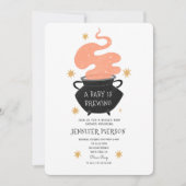 Halloween Witch A Baby Is Brewing Baby Shower Einladung (Vorderseite)
