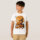 Halloween Witch Design with Ghosts, Pumpkins T-Shirt (Vorne ganz)
