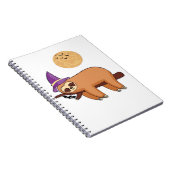 Halloween Witch Sloth Oversized T-Shirt Notizblock (Rechte Seite)