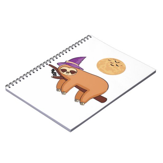Halloween Witch Sloth Oversized T-Shirt Notizblock (Linke Seite)