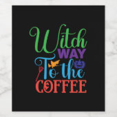 Halloween Witch Way To The Coffee Weinetikett (Einzelnes Label)