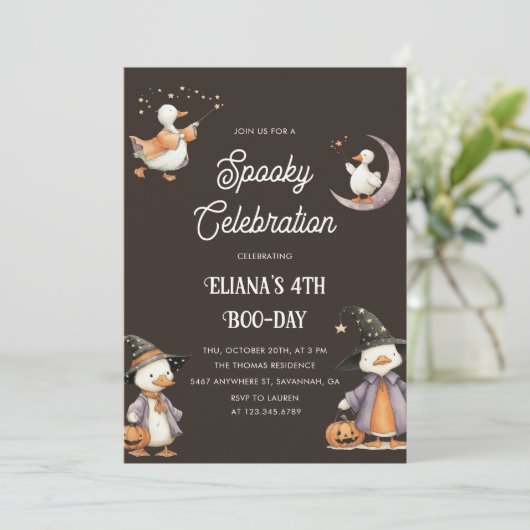 Halloween Witchy Goose Spooky Kindergeburtstag Einladung (Stehend Vorderseite)