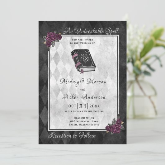 Halloween Zauberbuch Rose Grimoire Black Einladung (Stehend Vorderseite)