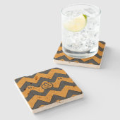 Halloween-Zickzack Muster mit Geistern und Kürbisk Steinuntersetzer (Seitenansicht)