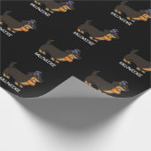 Halloweenie Funny Sausage Dog Pun Dark BG Geschenkpapier (Ecke)