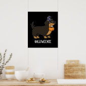 Halloweenie Funny Sausage Dog Pun Dark BG Poster (Küche)