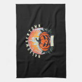 HalloweenTown 1998 Essential T-Shirt Geschirrtuch (Vertikal)