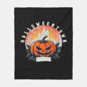 HalloweenTown 1998 Essenzieller T - Shirt Fleecedecke (Vorderseite)